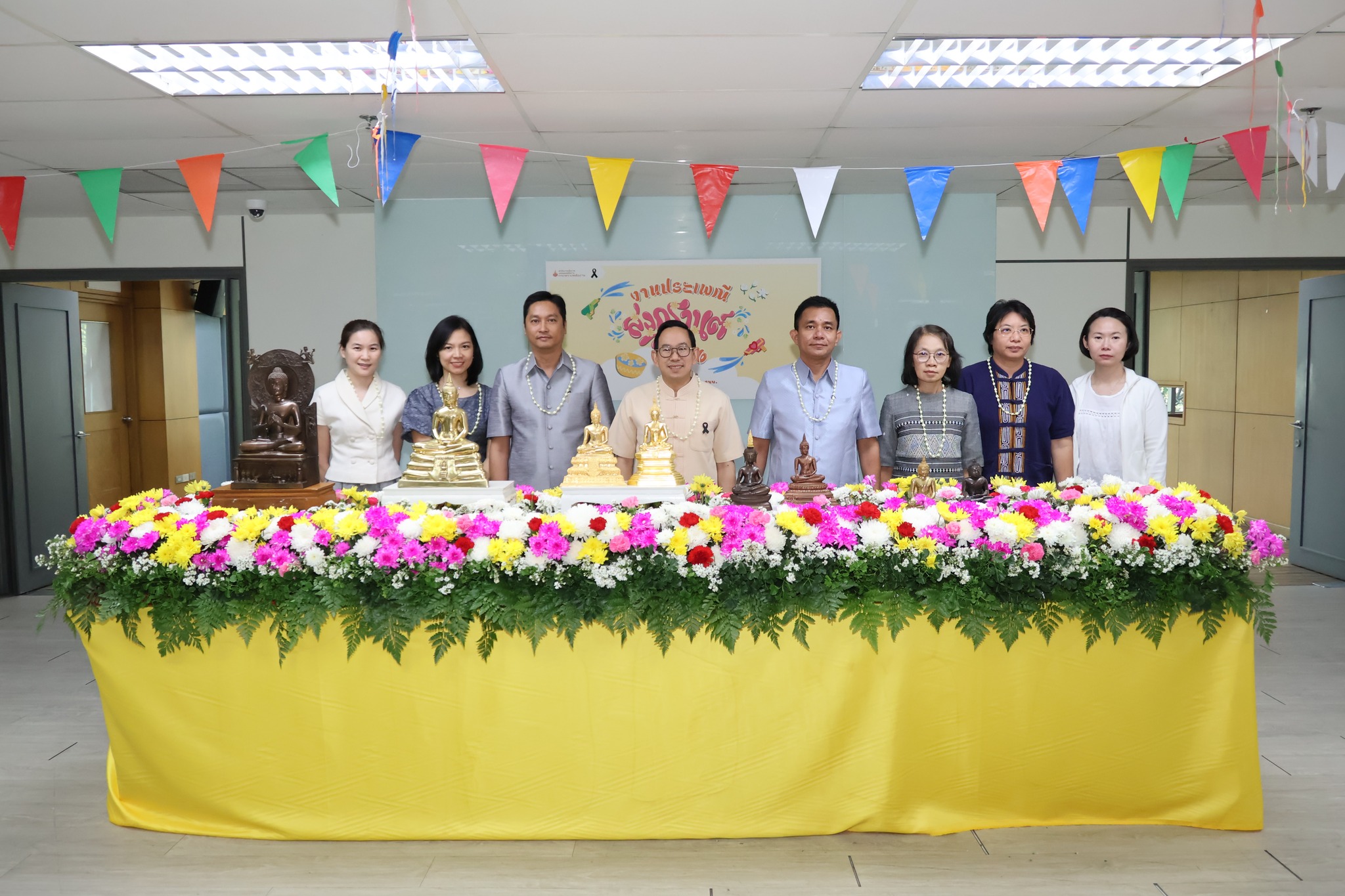 news 100469 02